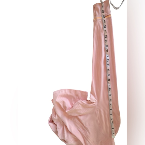 Lululemon It’s Rulu Ribbed Cropped Half Zip - Picture 10 of 13